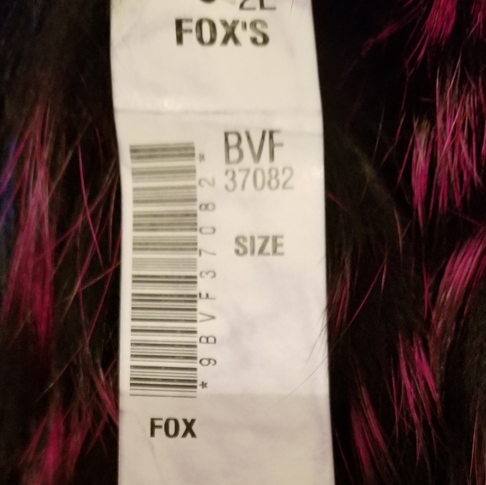 Fox Fur Cape Poncho Jacket - Picture 6 of 16